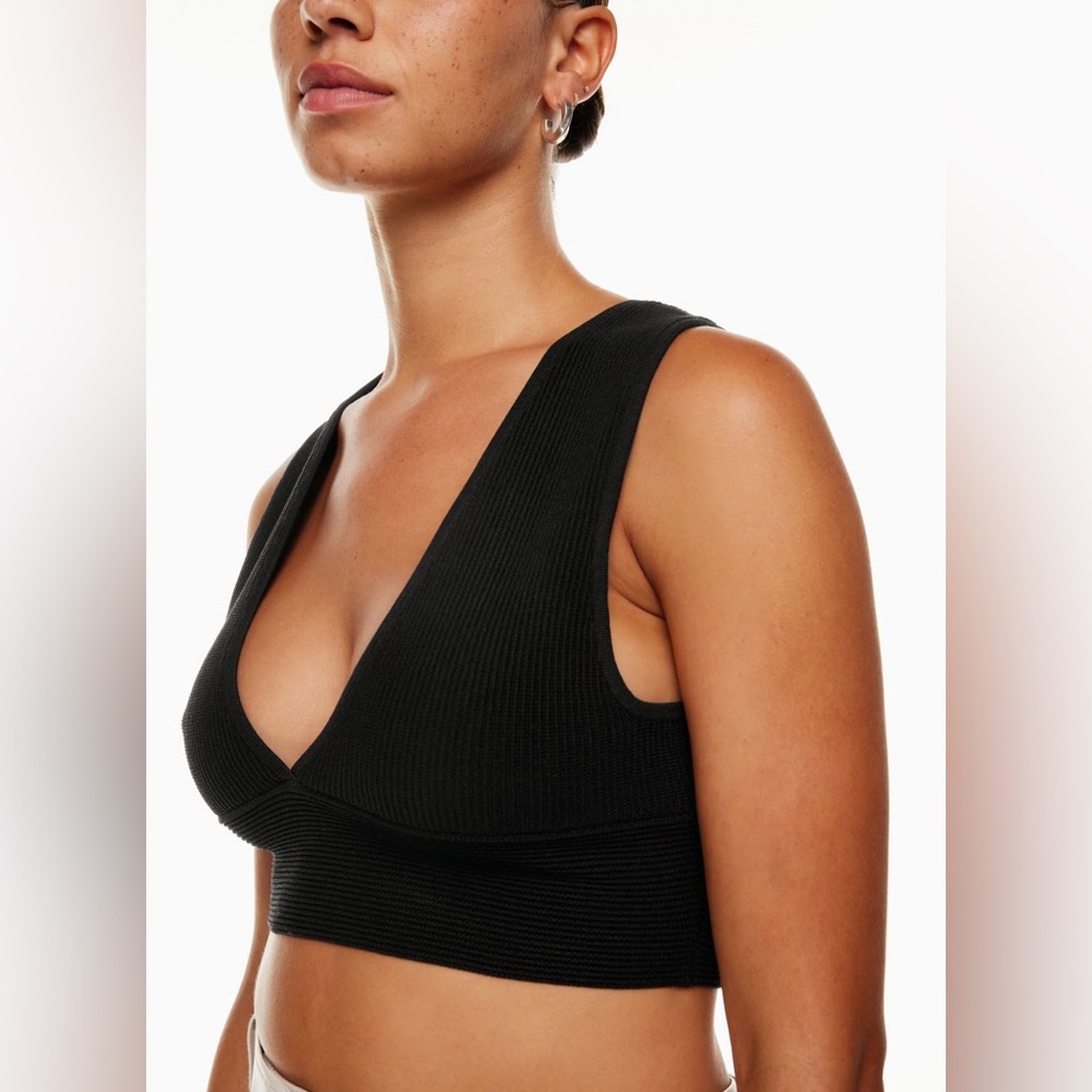 Aritzia Babaton Sculpt Knit Deep V Tank - Picture 3 of 4